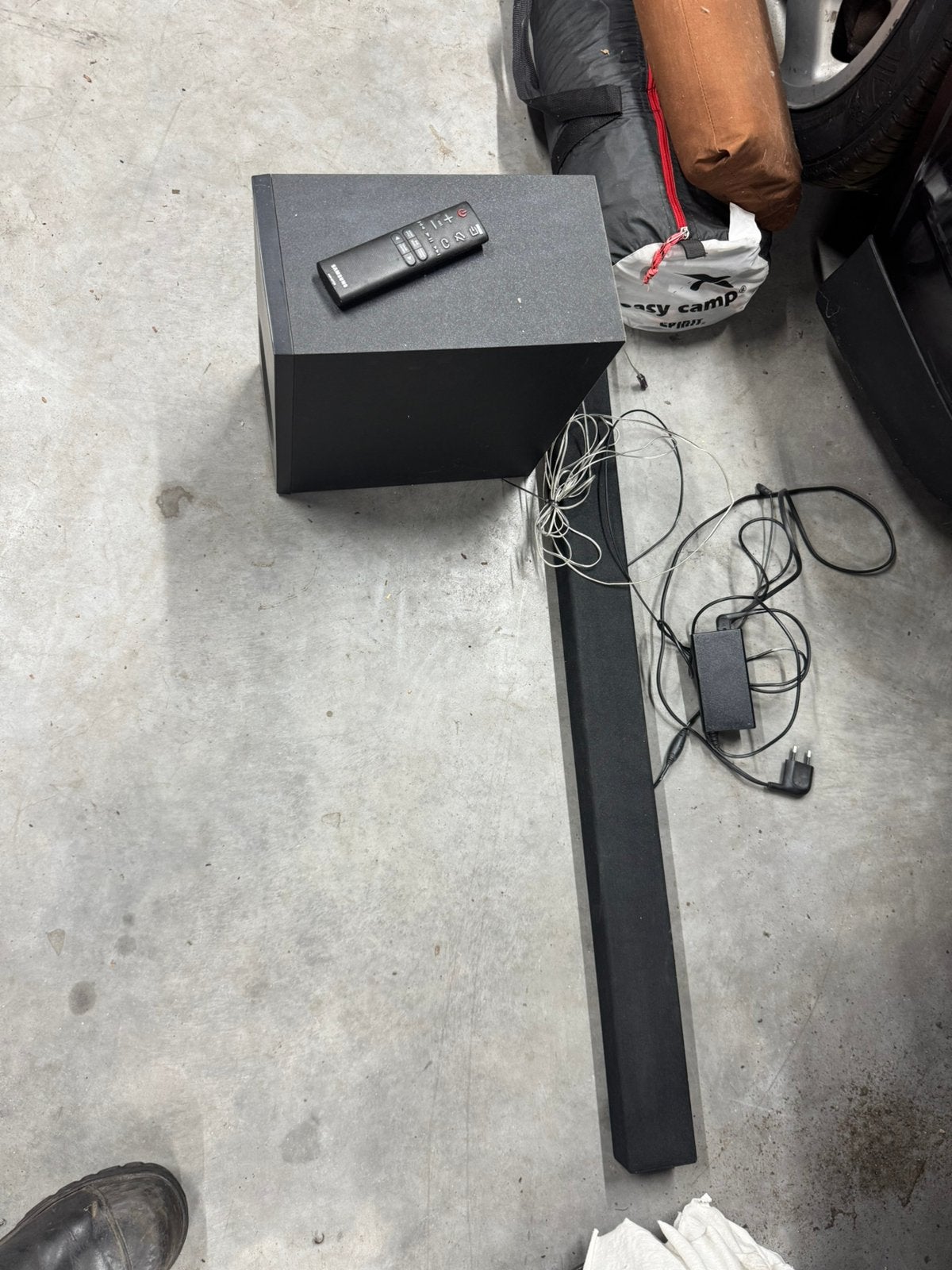 Samsung HW-K335 soundbar, Samsung, Ophalen of Verzenden, Zo goed als nieuw, Met externe subwoofer