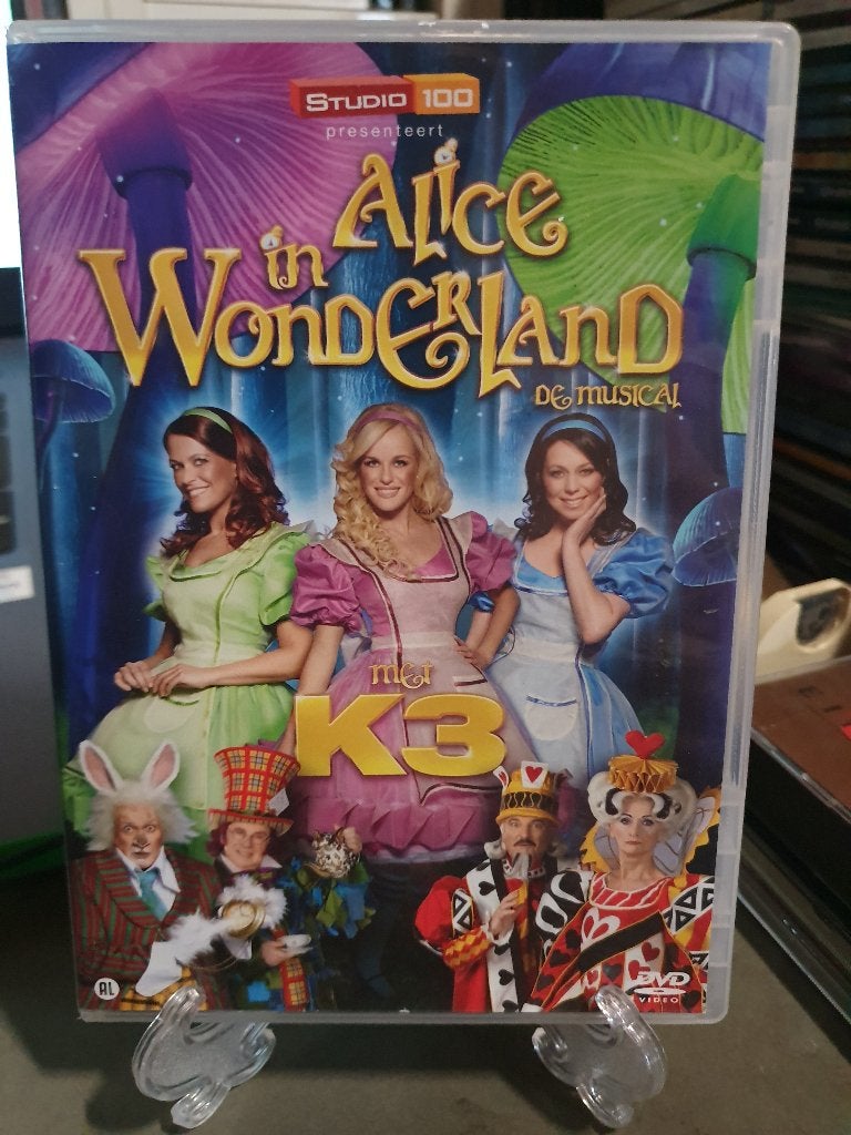 K3 - Alice in wonderland de musical - DVD, Cd's en Dvd's, Alle leeftijden, Ophalen, Zo goed als nieuw