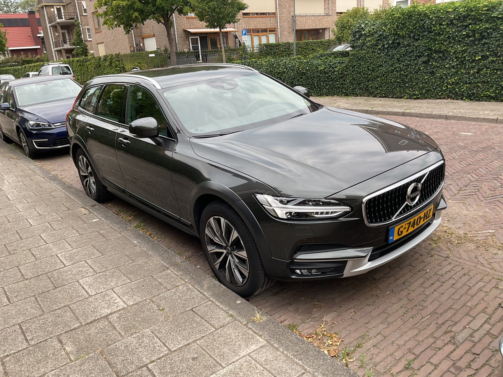Volvo V90 T5 250pk Cross Country AWD 2019 automaat,trekhaak, Automaat, 1734 kg, V90, Euro 6