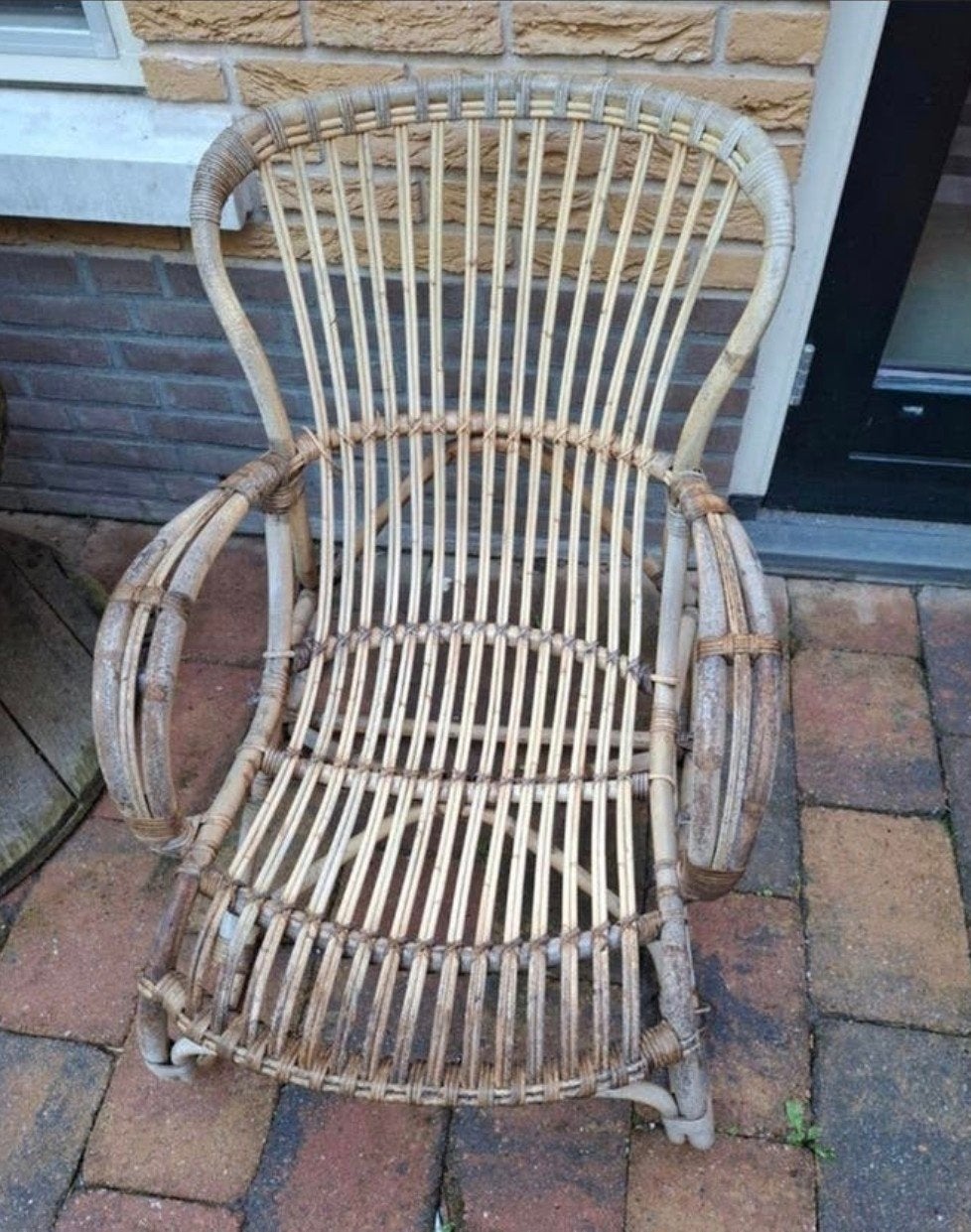 Ergonomische rotan vintage stoel, Tuin en Terras, Ophalen, Rotan