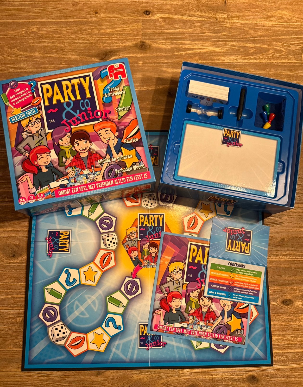 Party & Co Junior - bordspel vanaf 8 jaar, Hobby en Vrije tijd, Gezelschapsspellen | Kaartspellen, Vijf spelers of meer, Ophalen of Verzenden