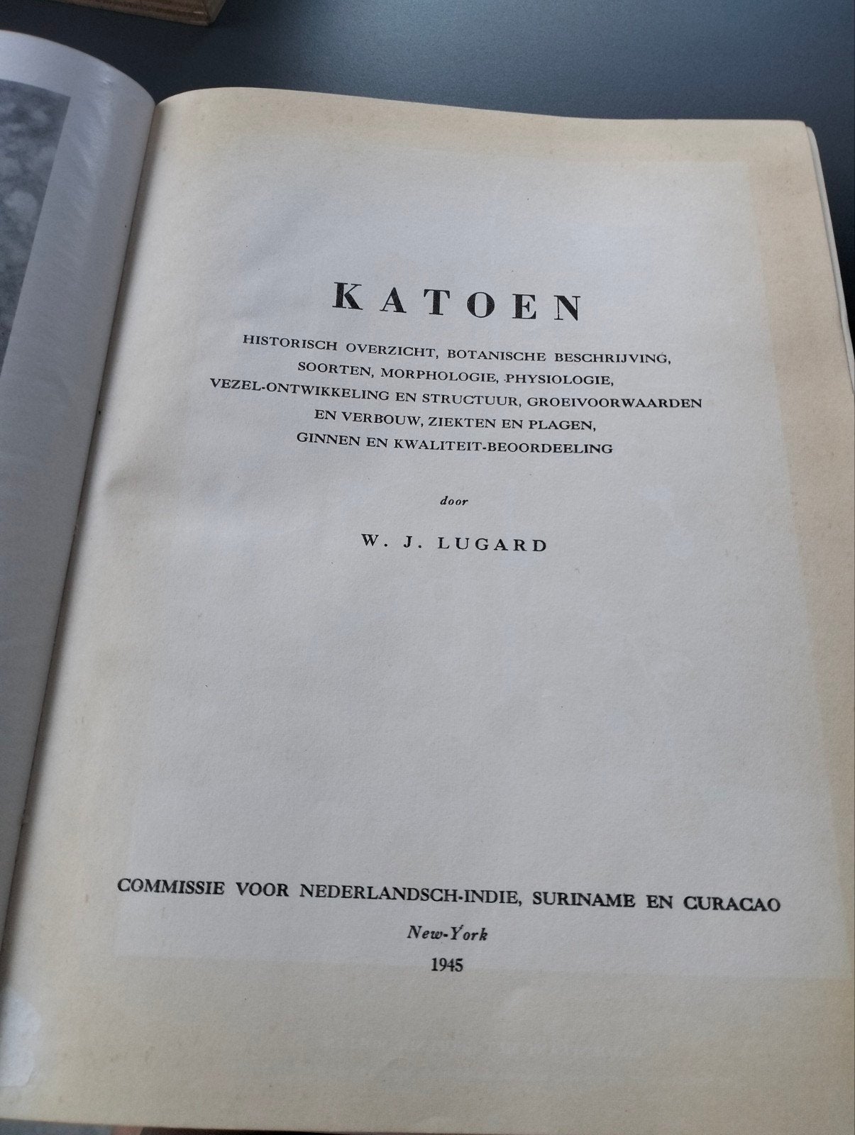 Katoen door W.J. Lugard - Historisch Overzicht 1945, Boeken, Ophalen of Verzenden, Gelezen, W. J. Lugard, Amerika