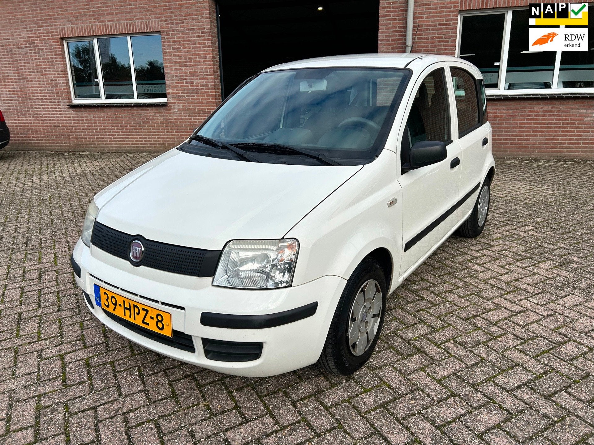 Fiat Panda 1.1 Actual // Nieuwe APK // 101.000 km NAP !, Auto's, Voorwielaandrijving, 4 stoelen, Wit, Origineel Nederlands