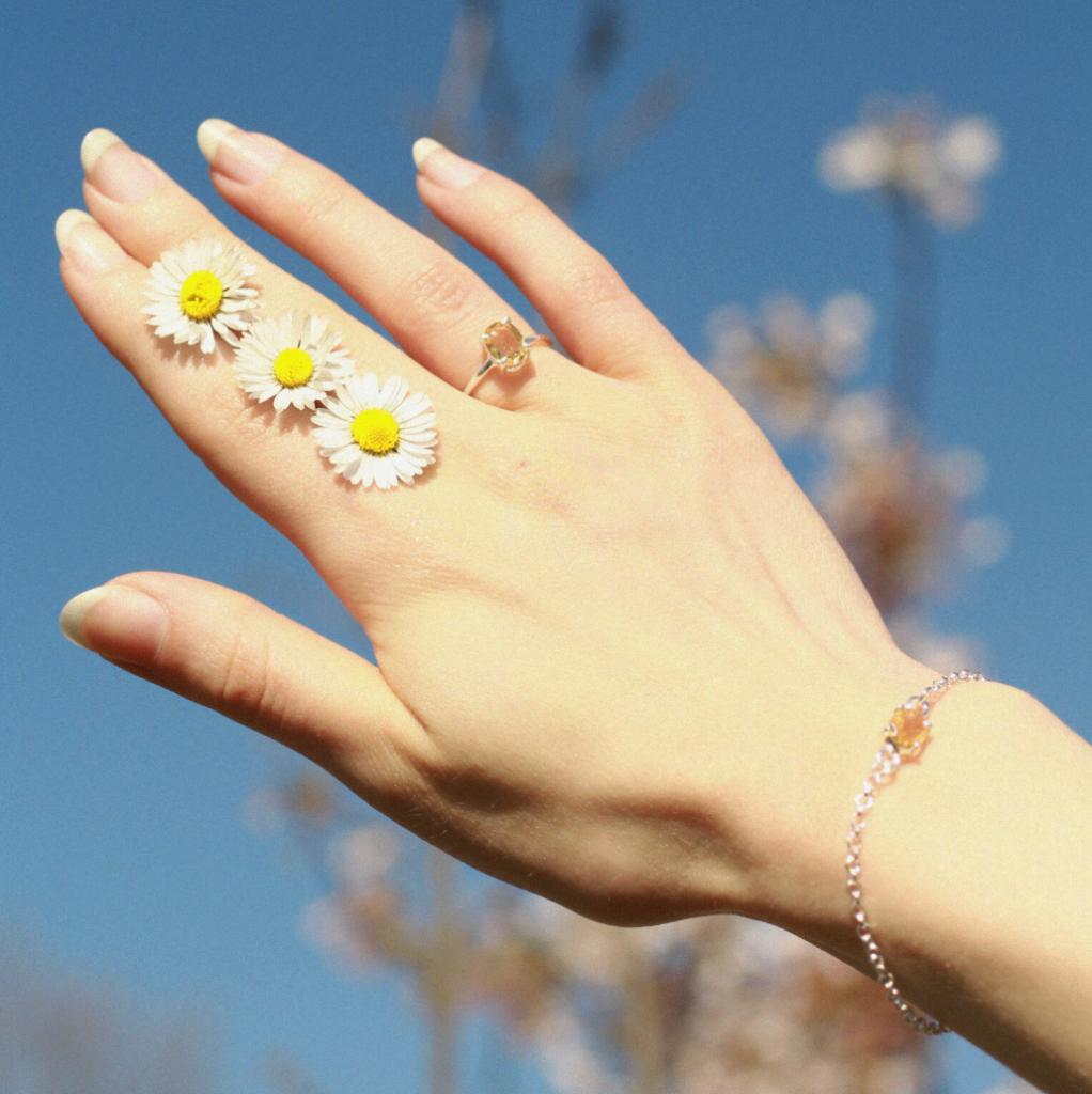 citrien sieraden | natuursieraad, Sieraden, Tassen en Uiterlijk, Antieke sieraden, Verzenden, Zilver, Armband, Met edelsteen