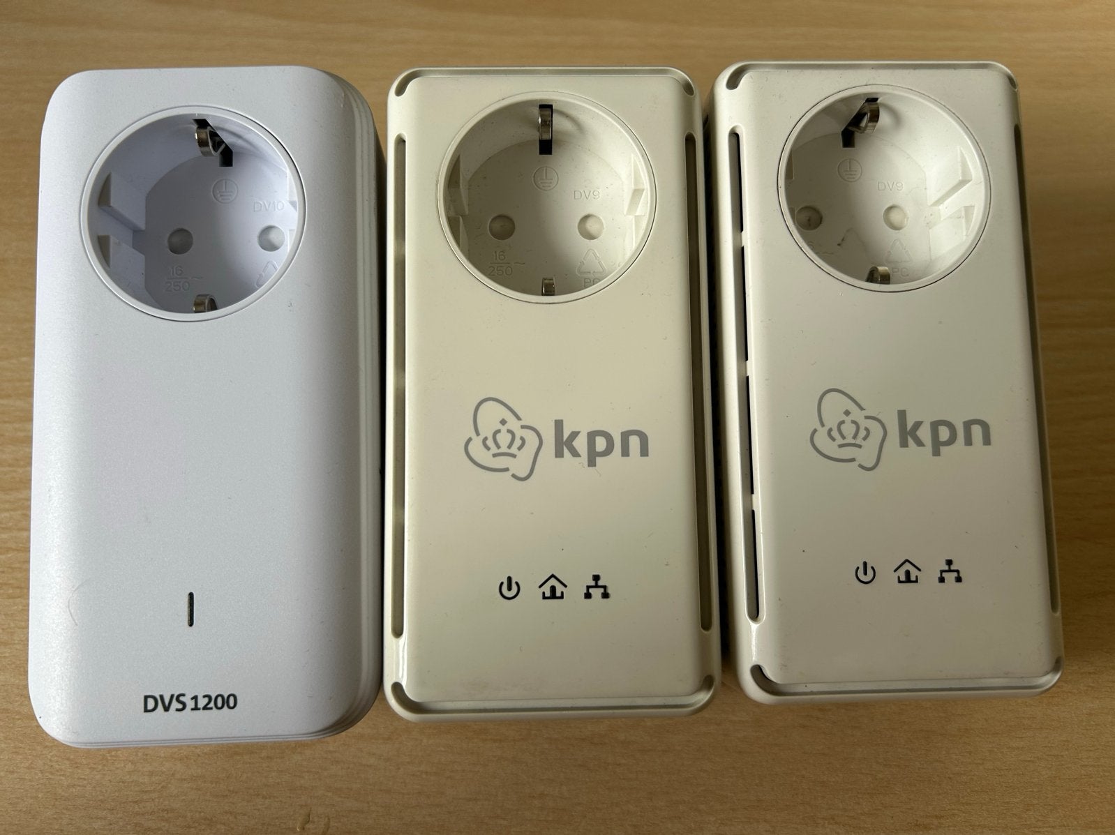3x KPN stroommeter netwerkadapters met kabels, Ophalen, Gebruikt
