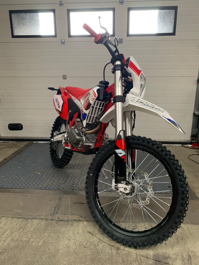 Apollo crossmotor 300cc 4takt NIEUW, Ophalen of Verzenden, Zo goed als nieuw, Overige typen, Overige merken