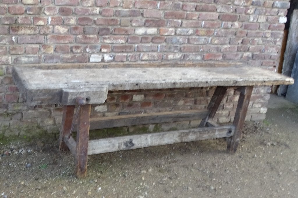 oude houten werkbank met bankschroef sitetabel werktafel, Ophalen