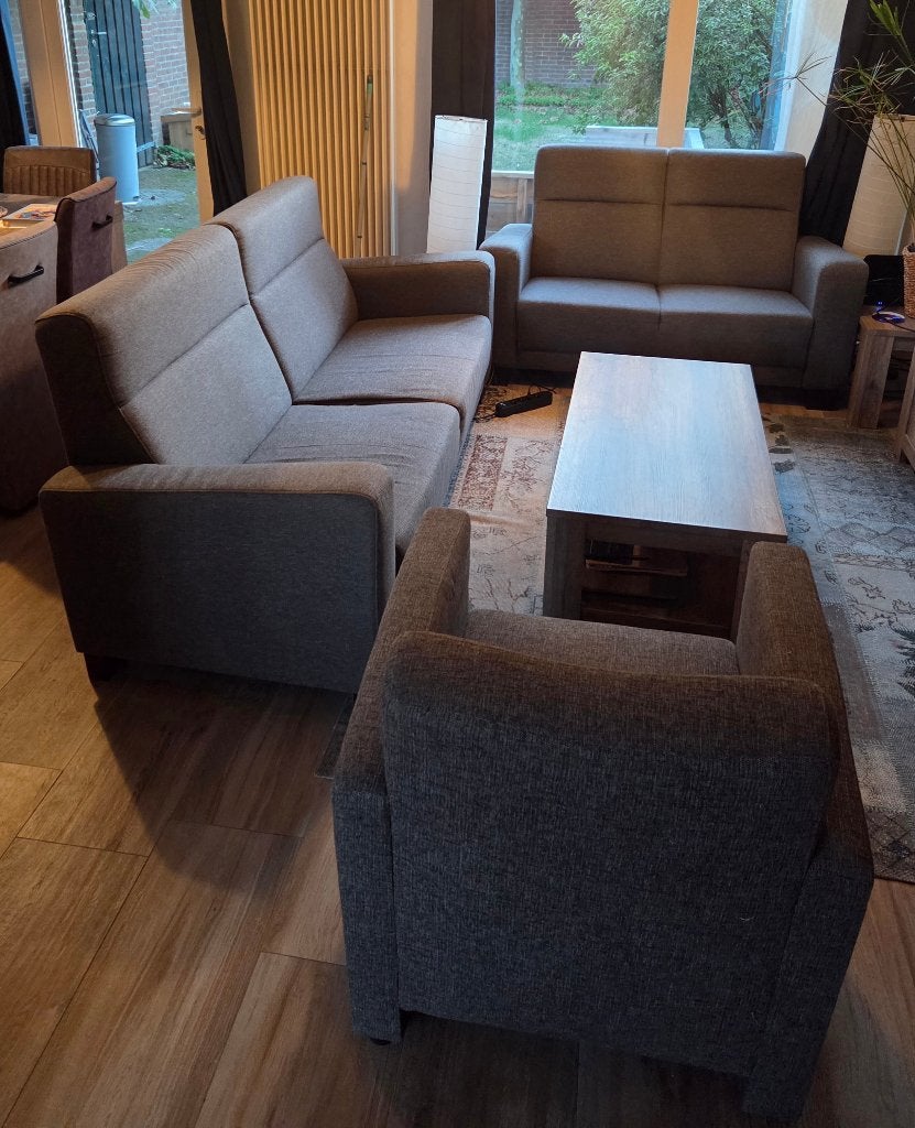 Twee bankstellen en een zetel, Ophalen, Gebruikt, Minder dan 75 cm, Rechte bank