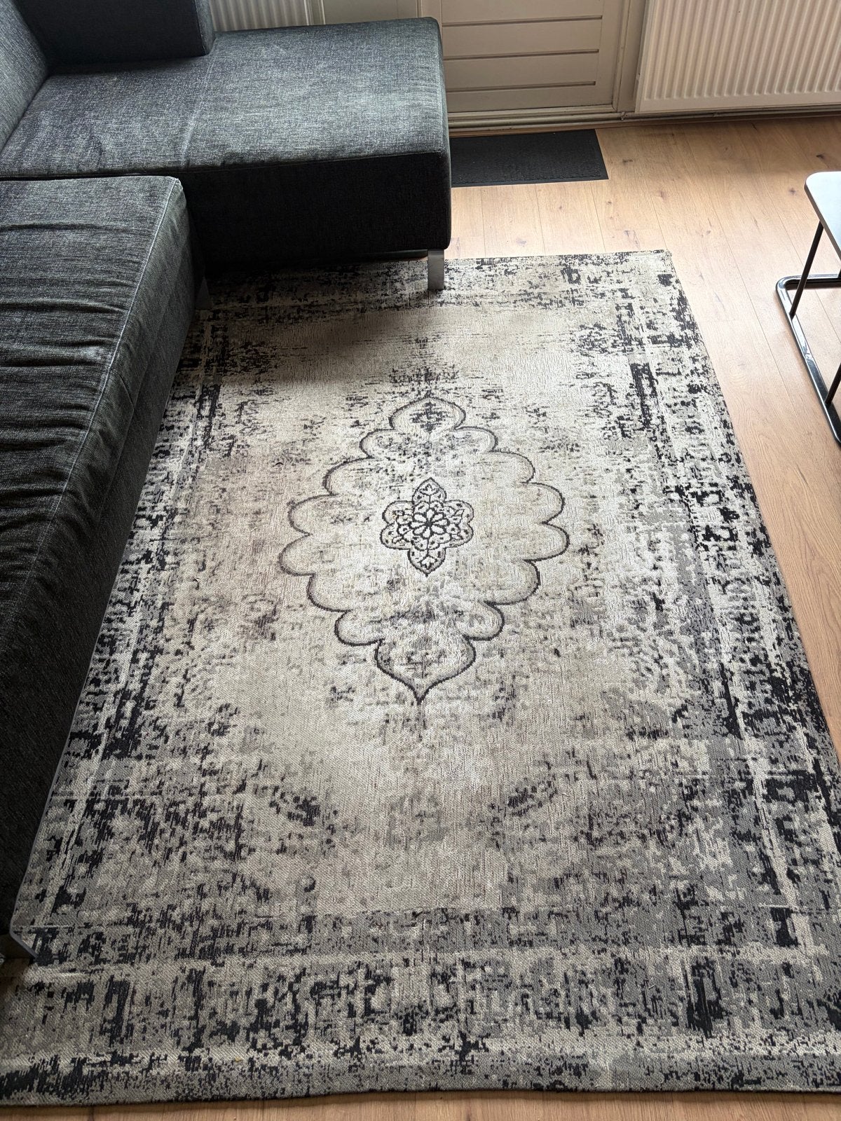 Vloerkleed Kwantum 230x160cm, 150 tot 200 cm, 200 cm of meer, Ophalen of Verzenden, Zo goed als nieuw