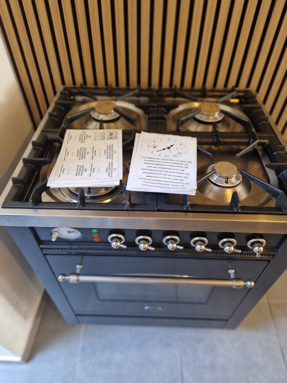 boretti gasfornuis, Witgoed en Apparatuur, 60 cm of meer, Ophalen of Verzenden, Zo goed als nieuw, Gas