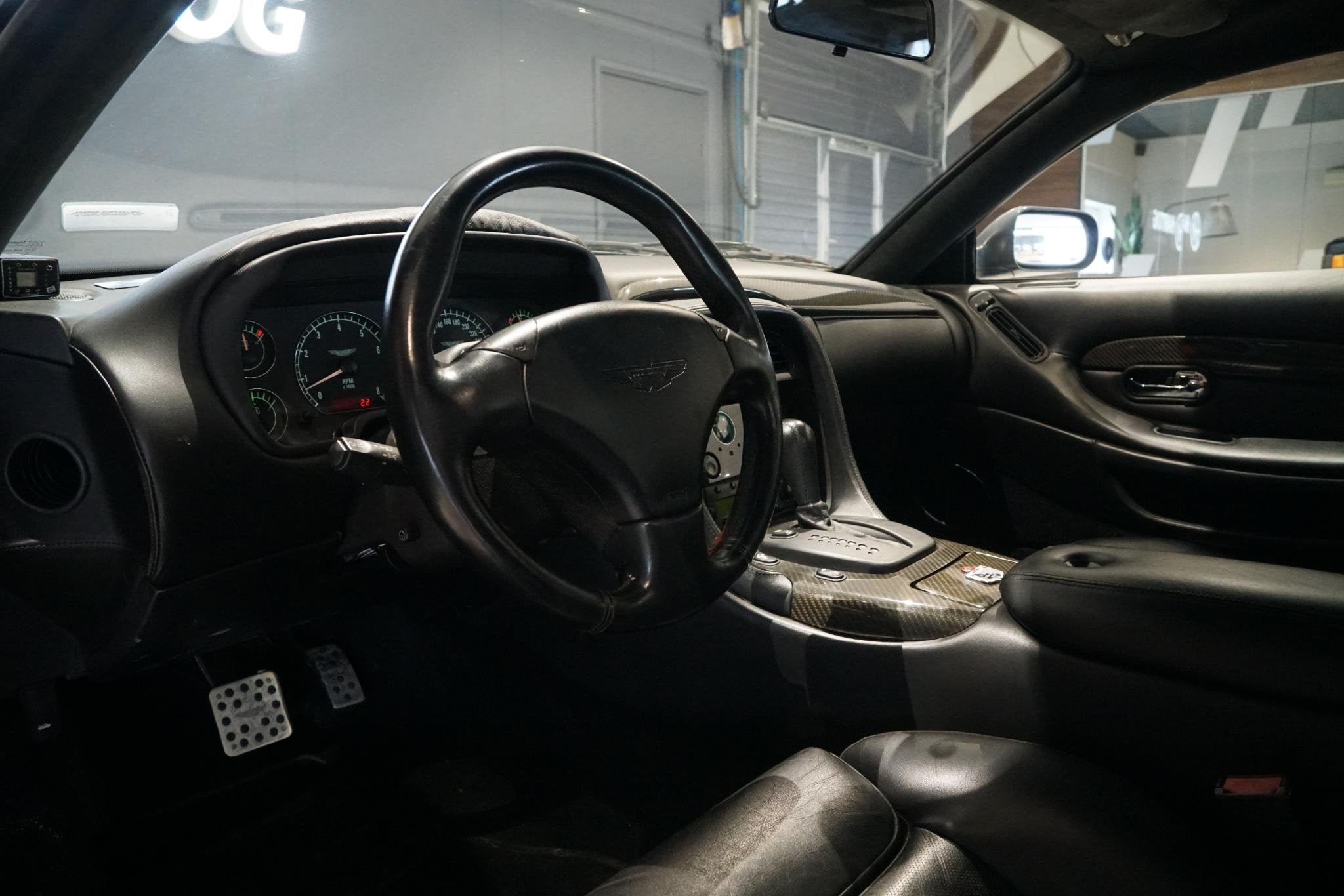 Aston Martin DB7 5.9 V12 Vantage + CARBON / SPORTSTOELEN, Auto's, Aston Martin, Automaat, Gebruikt, 5935 cc, 12 cilinders