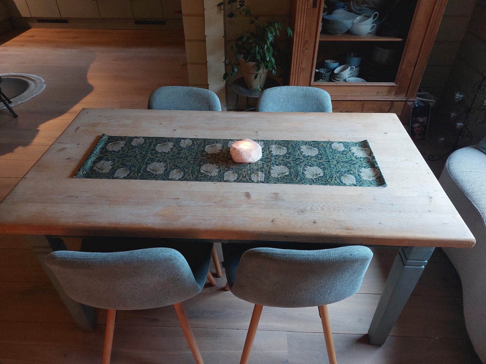 Eethoek 4 persoons, hout en lichtgroen onderstel, Huis en Inrichting, Tafels | Eettafels, Gebruikt, 50 tot 100 cm, 100 tot 150 cm