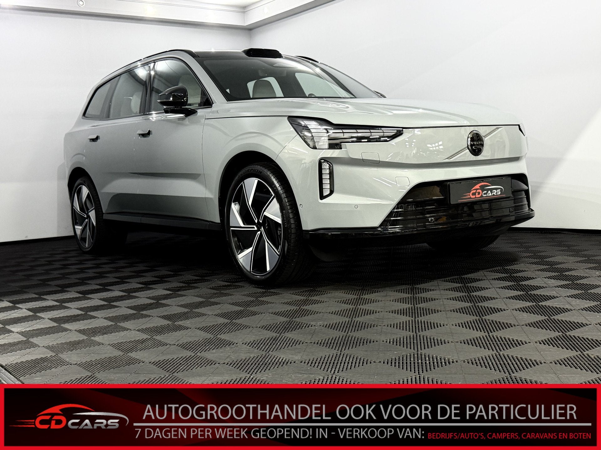 Volvo EX90 Twin Motor Ultra 7P 111kWh 408PK Luchtvering, Pan, Auto's, Volvo, Automaat, Stof, Gebruikt, 7 stoelen