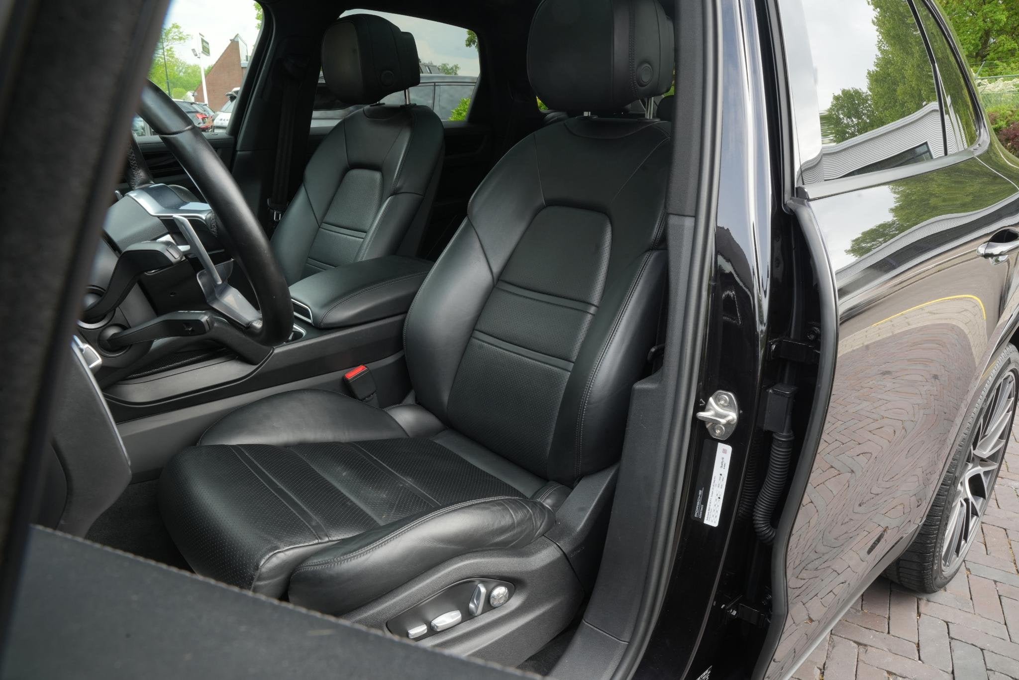 Foto 22 van Porsche Cayenne 2.9 S Panoramadak SportChrono Leer Stuurverw