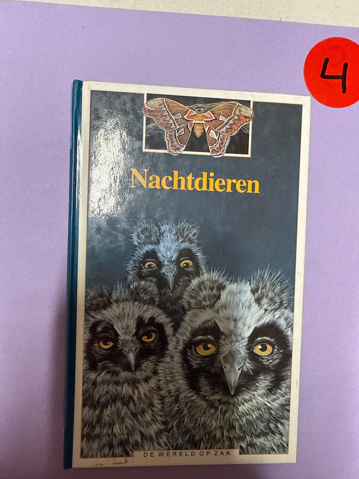 Nachtdieren - De Wereld op Zak, Boeken, Natuur, Ophalen of Verzenden, Zo goed als nieuw, Natuur algemeen