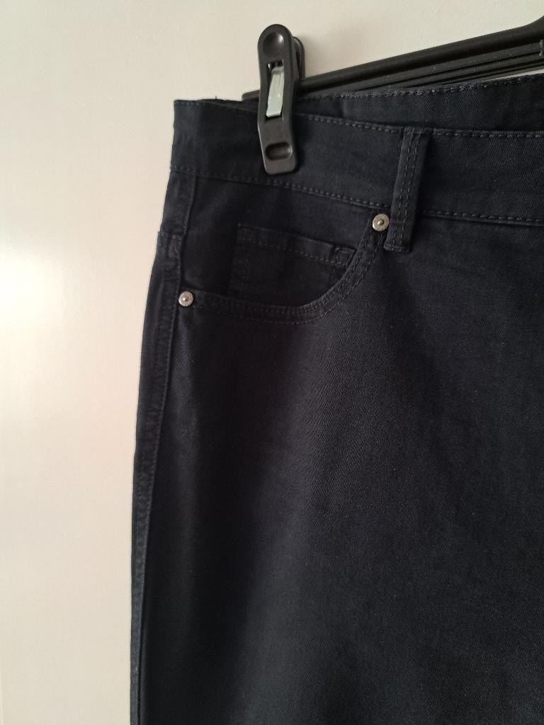 Broek 44 ROSNER, Zwart, Maat 42/44 (L), Ophalen of Verzenden, Zo goed als nieuw