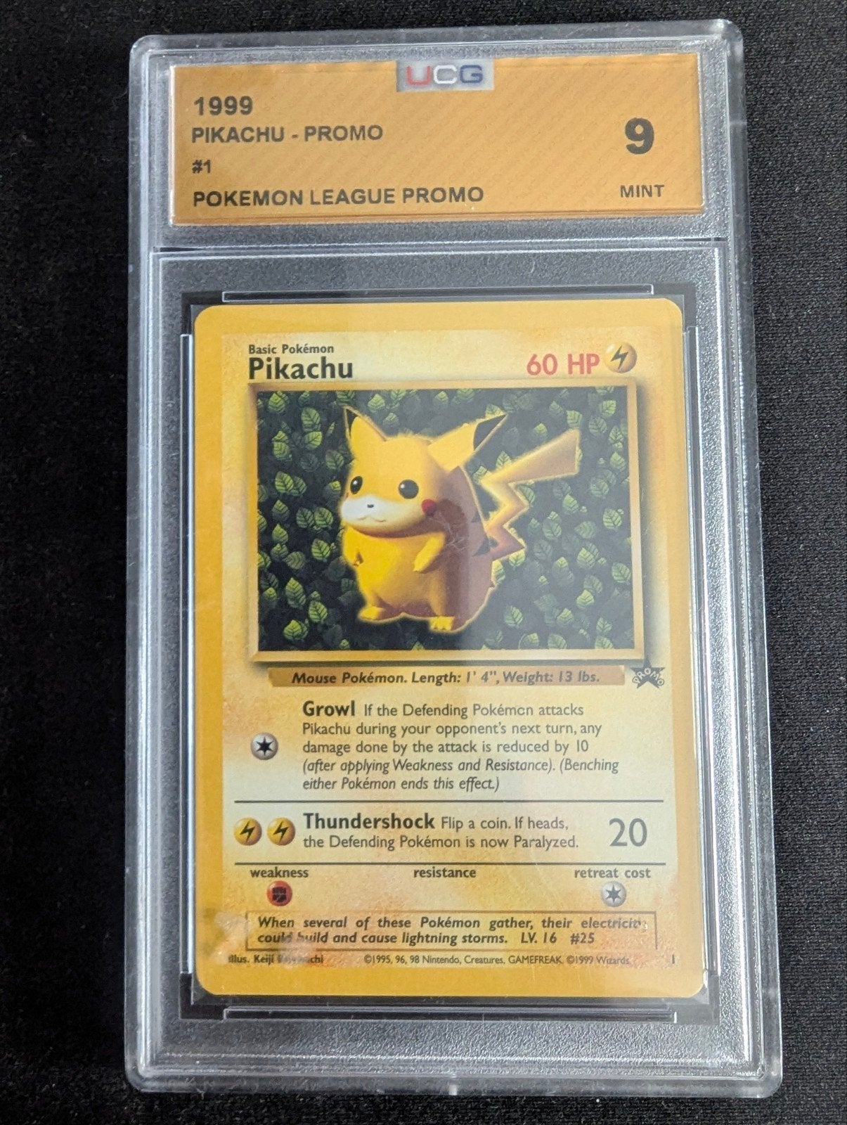 Pikachu Promo WP #1  - Graded 9, Hobby en Vrije tijd, Verzamelkaartspellen | Pokémon, Ophalen, Zo goed als nieuw, Losse kaart