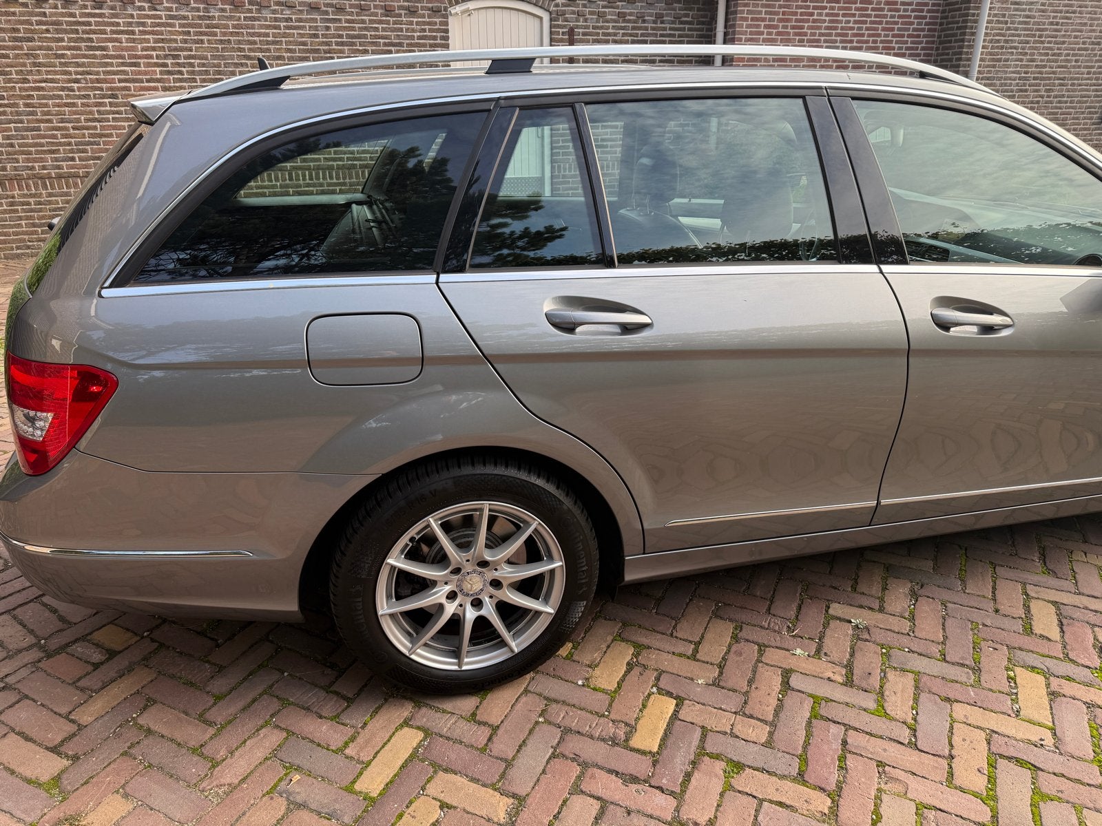 Mercedes-Benz C-Klasse C250 BE Estate Aut7 2012 Grijs, Auto's, Automaat, 1800 kg, 4 cilinders, 1796 cc