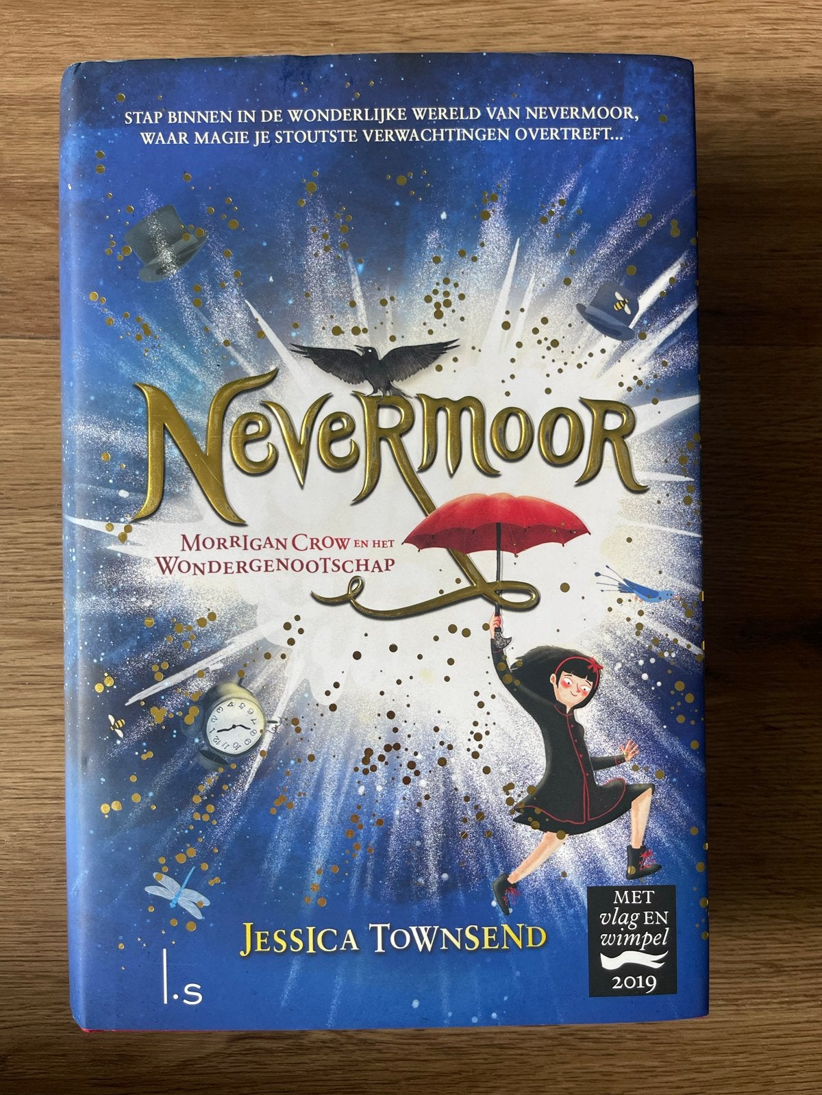Nevermoor - Boek 1: Morrigan Crow en het Wondergenootschap, Ophalen of Verzenden, Zo goed als nieuw, Jessica Townsend