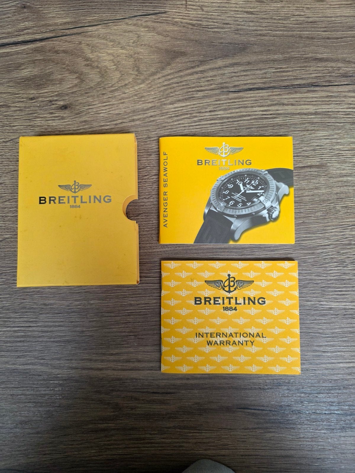 Breitling Avenger Seawolf - Internationale Garantie, All. du Laser 10, 2300 La Chaux-de-Fonds, Zwitserland, Zo goed als nieuw
