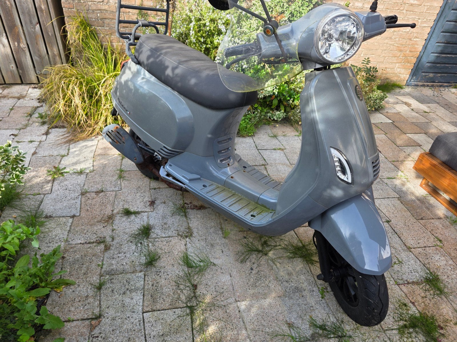 Dts Milano, Fietsen en Brommers, Ophalen, Gebruikt, Benzine, Dts