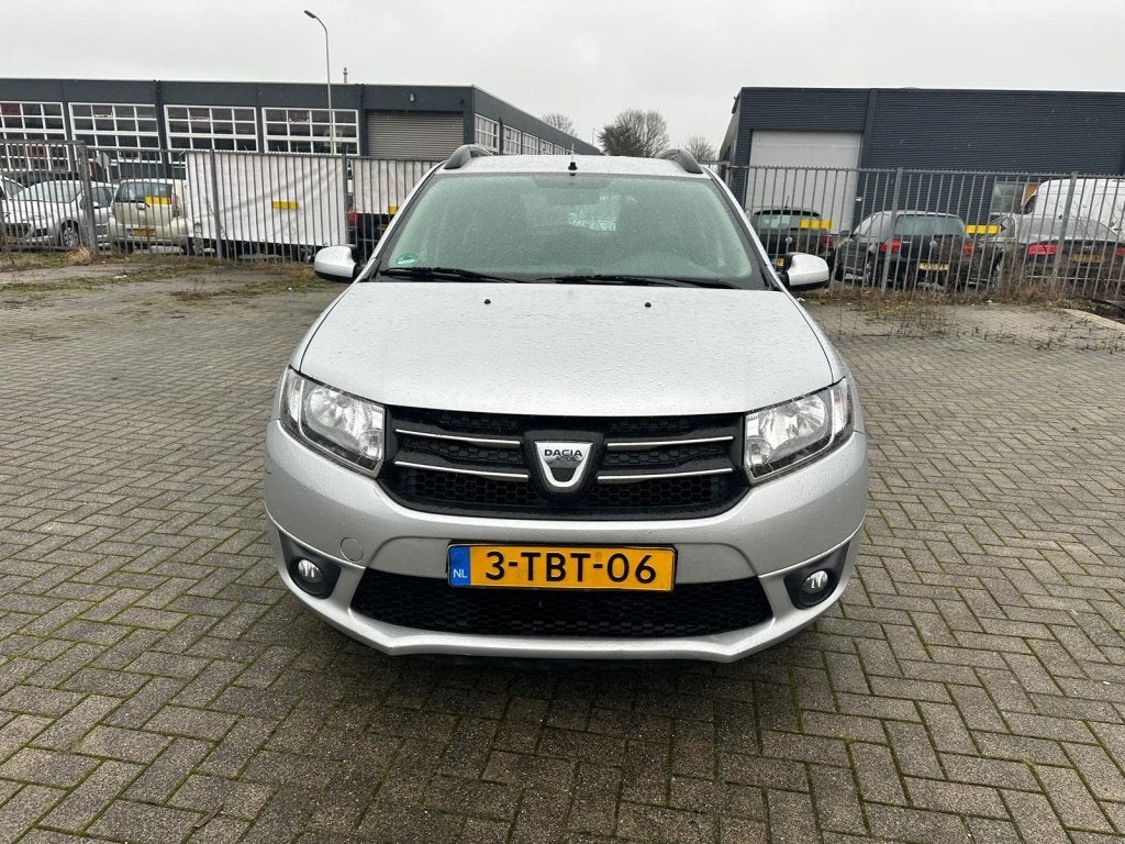 Dacia Logan MCV EXPORT PRIJS EX BPM ! 0.9 TCe Prestige, Auto's, Dacia, Voorwielaandrijving, 40 €/maand, Parkeersensor, Origineel Nederlands