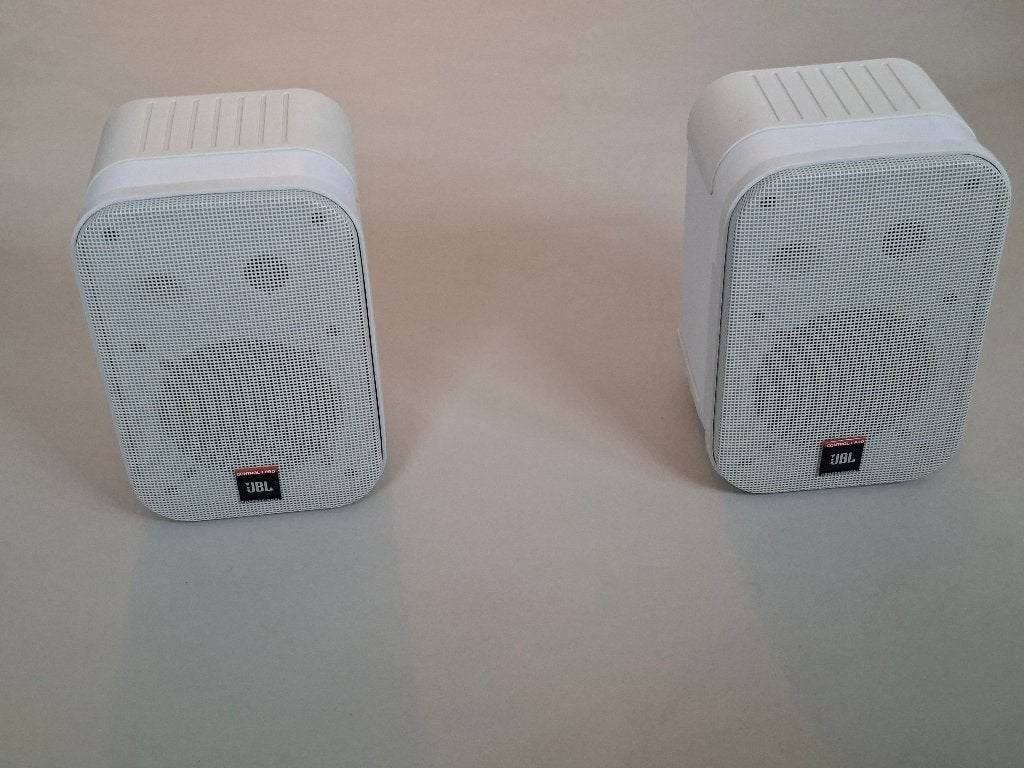 JBL Control One Pro Wit - Compacte Luidsprekers / monitorset, 150 watt of meer, JBL, Ophalen of Verzenden, Zo goed als nieuw