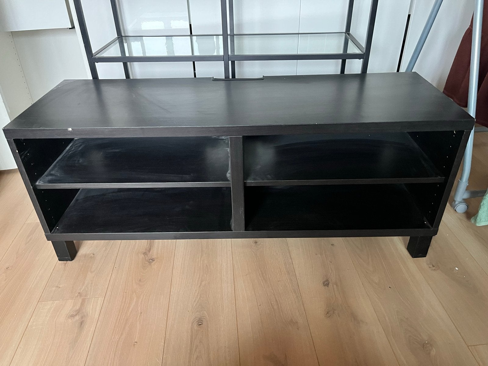 IKEA TV-meubel zwart, Huis en Inrichting, Kasten | Televisiemeubels, Ophalen, Overige materialen, Gebruikt, 100 tot 150 cm