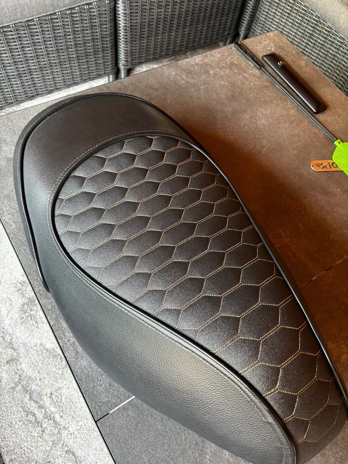 Piaggio zip custom zadel, Ophalen of Verzenden