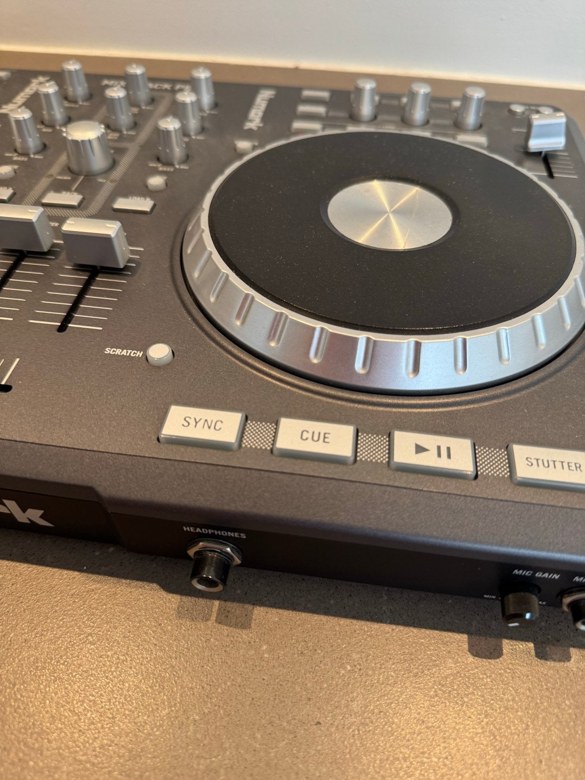 Numark Mixtrack Pro DJ Controller - Zo goed als nieuw, Ophalen, Zo goed als nieuw, Dj-set, Numark