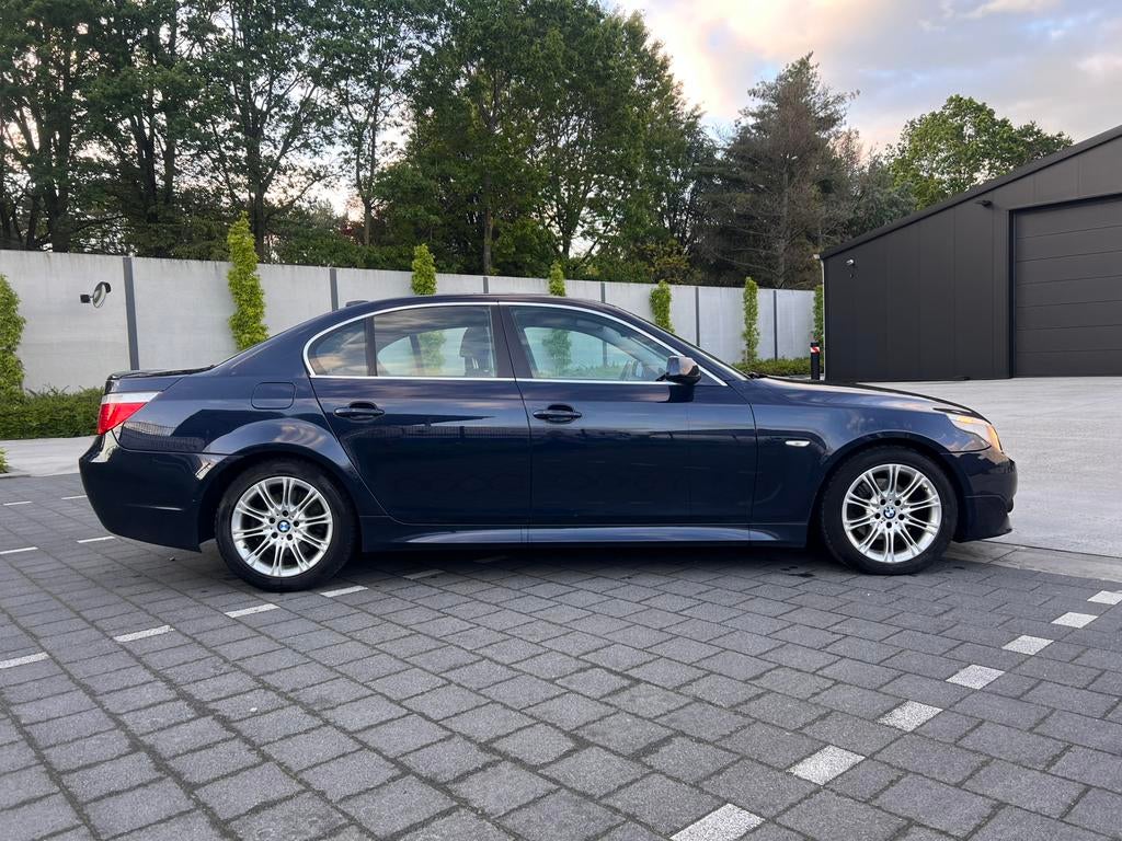 BMW 5-Serie 523i High Exe E60 M-Pakket Aut 177pk Org NL NAP, Automaat, Achterwielaandrijving, 1800 kg, Zwart
