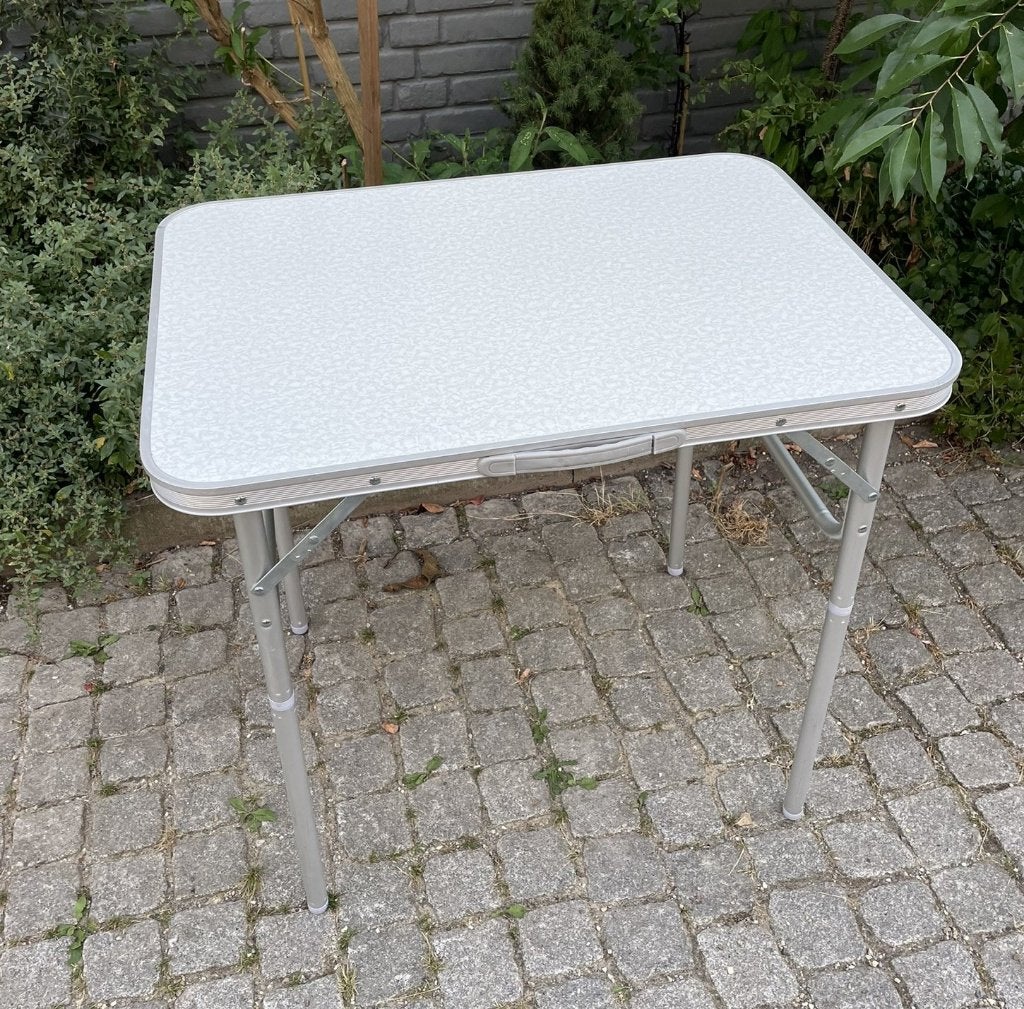 Inklapbaar en draagbaar campingtafeltje campingtafel, Ophalen, Gebruikt, Campingtafel
