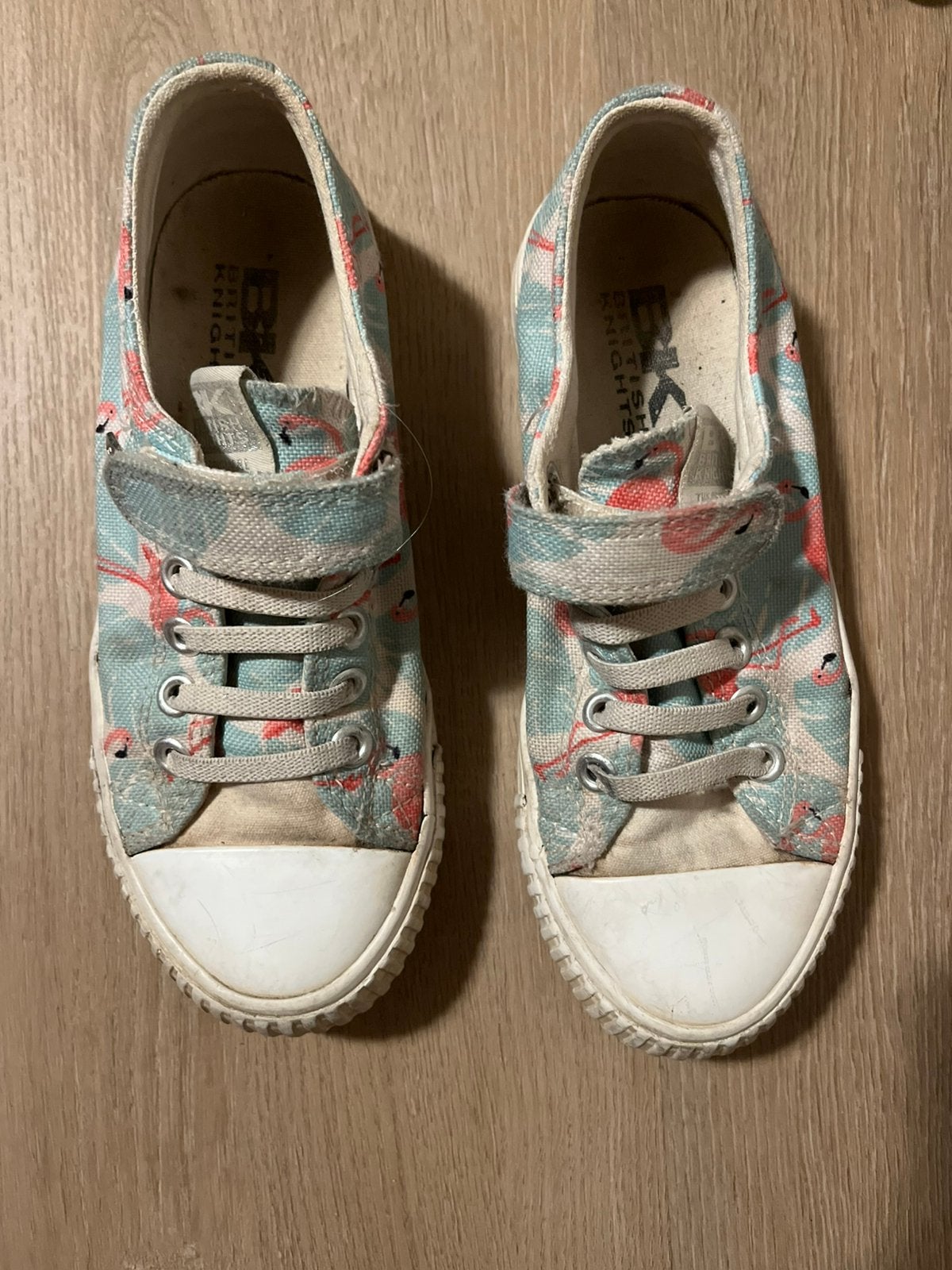 Schoenen flamingo bk british knoghts maat 32, Ophalen of Verzenden, Zo goed als nieuw, Meisje
