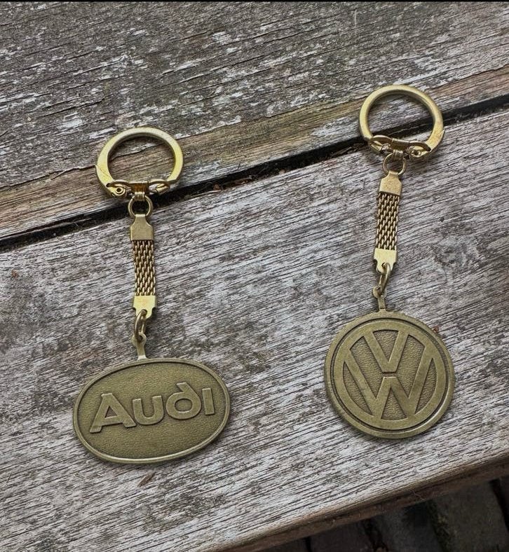 Vintage sleutelhangers Audi en Volkswagen VW, Nieuw, Ophalen of Verzenden, X, Merk