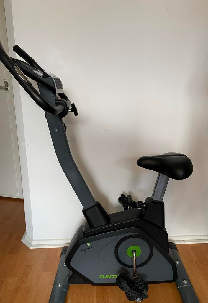 Hometrainer Tunturi, Ophalen, Zo goed als nieuw, Metaal, Benen