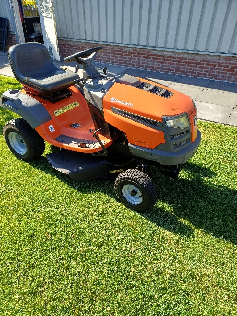 Husqvarna LTH 126 12,5pk OHV B&S, hydro voetbediend 168 uur!, Tuin en Terras, Gebruikt, Elektrische starter, Ophalen of Verzenden
