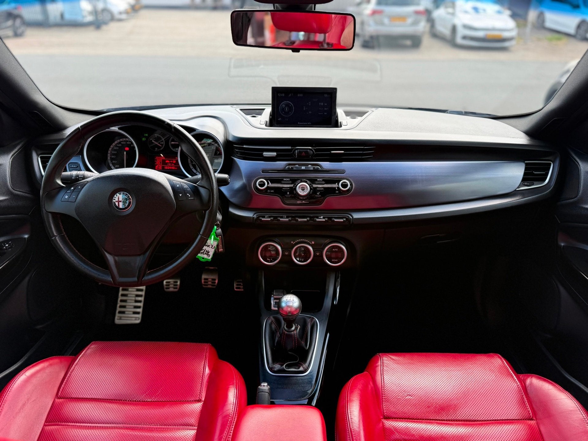 Alfa Romeo Giulietta 1.7 TBi Quadrifoglio Verde|Pano|Novitec, Auto's, Euro 5, Gebruikt, 4 cilinders, Met garantie (alle)