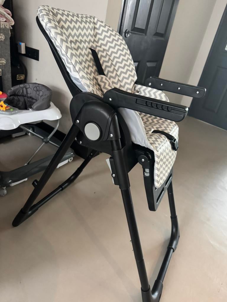 Kinderstoel opklapbaar, zonder tafelblad, Kinderen en Baby's, Kinderstoelen, Ophalen, Zo goed als nieuw, Meegroeistoel