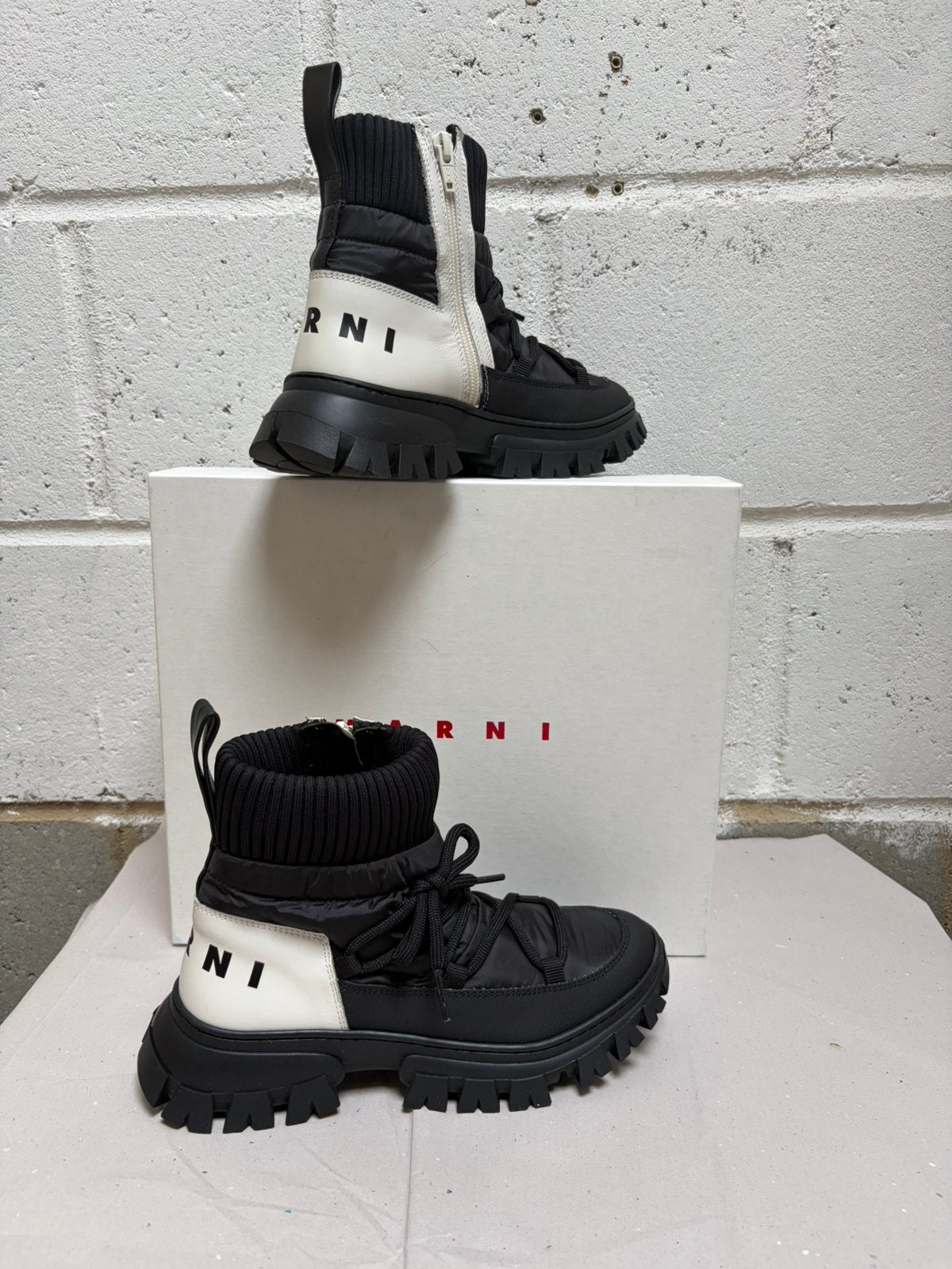 Marni boots €285 winter 36 Zwart wit Nieuw met doos, Ophalen of Verzenden, Zo goed als nieuw, Zwart