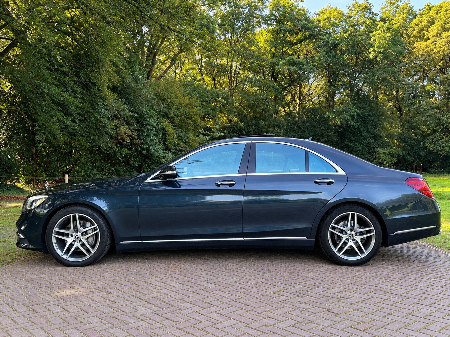 Foto 4 van Mercedes S-klasse 350d s350d 286 PK 4M Facelift Panorama Dis