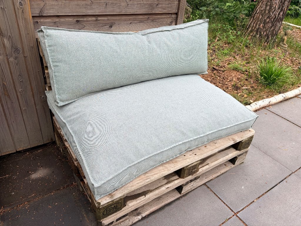 2 pallet loungebanken met kussens, Ophalen, Gebruikt