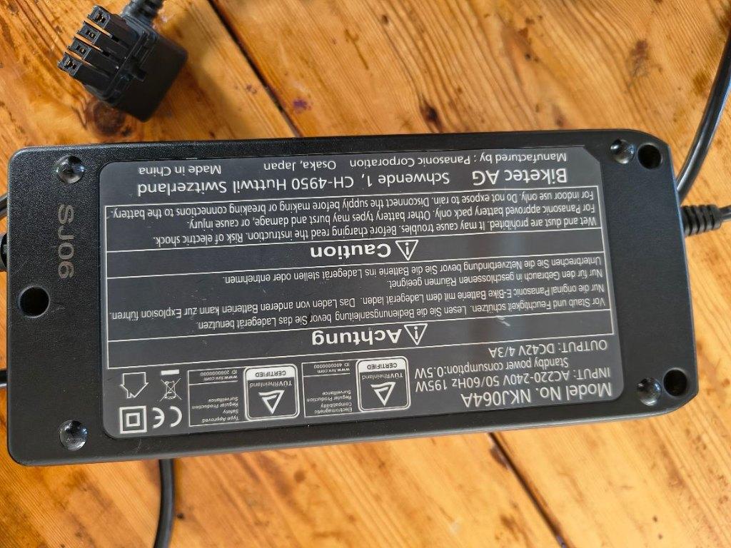Flyer accuoplader, Ophalen, Gebruikt