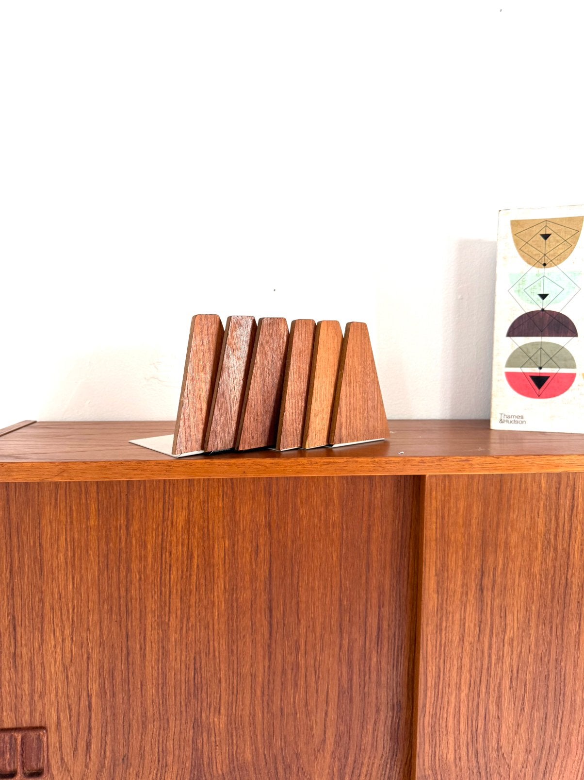 Set van 6 teakhouten boekensteun, Kai Kristiansen ‘60