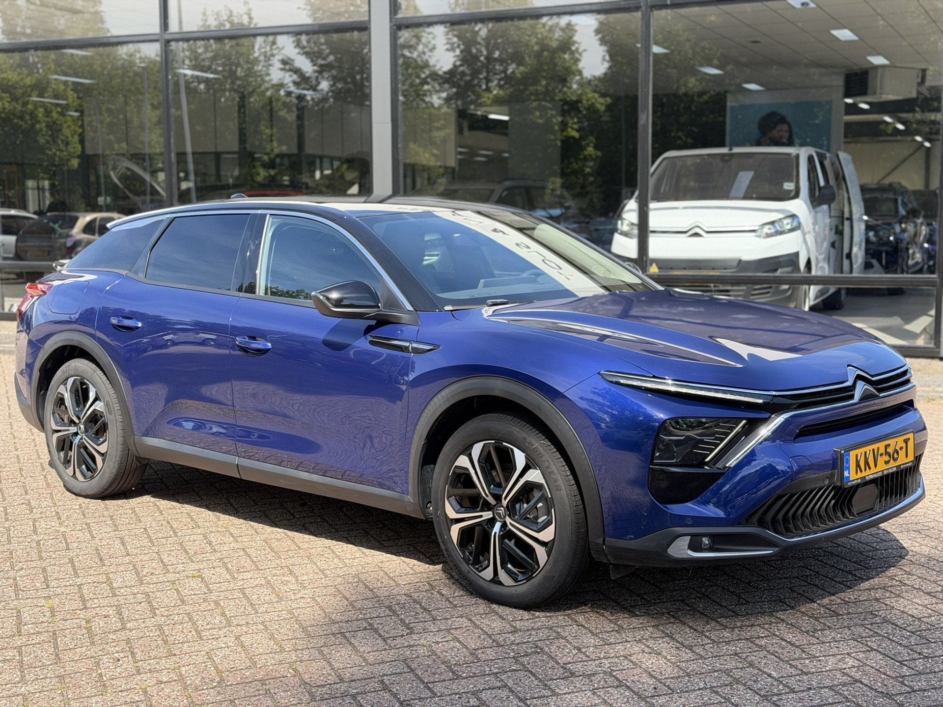 Citroën C5 X 1.6 Plug-in Hybrid 225 Shine (bj 2023), 1350 kg, Gebruikt, 4 cilinders, Blauw