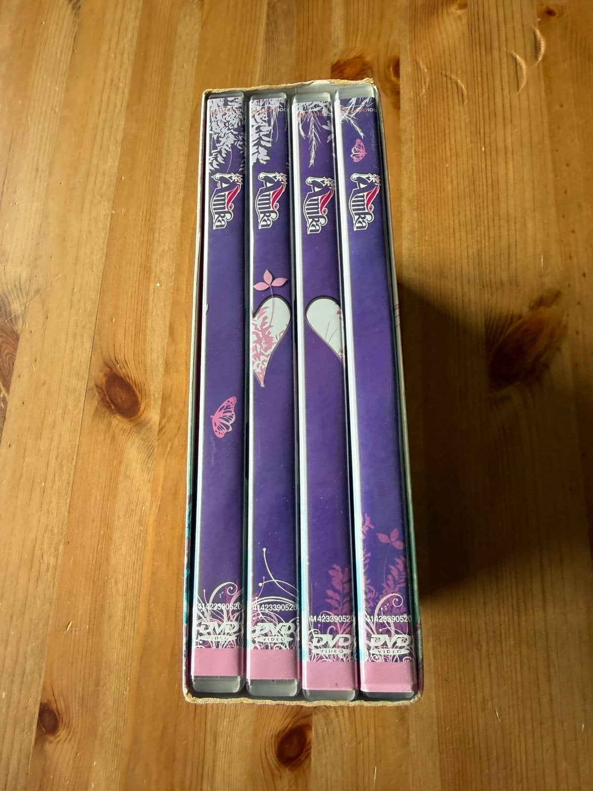 Dvd Amika orgineel box complete Seizoen 1, Gebruikt, Verzenden, Alle leeftijden, Nederlands