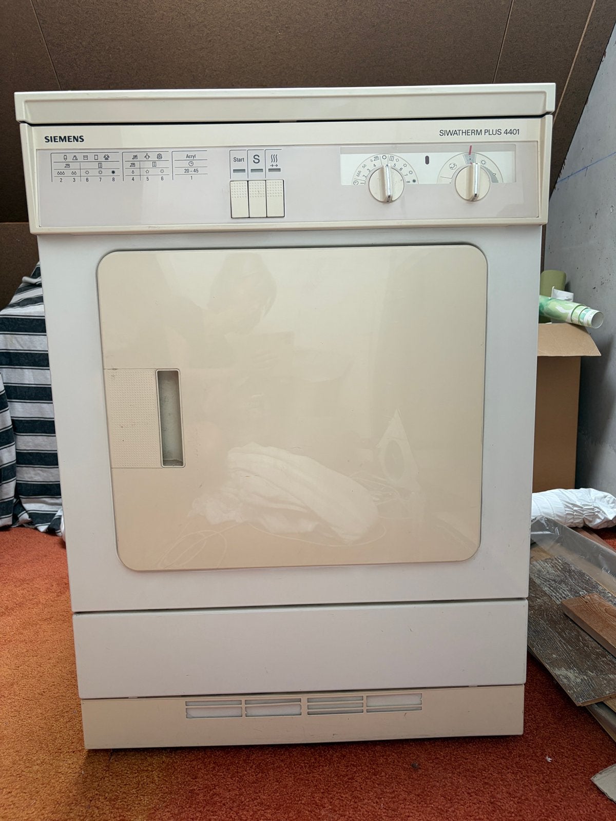 Siemens wasdroger, Witgoed en Apparatuur, Wasdrogers, Ophalen, 6 tot 8 kg, Gebruikt, Luchtafvoer
