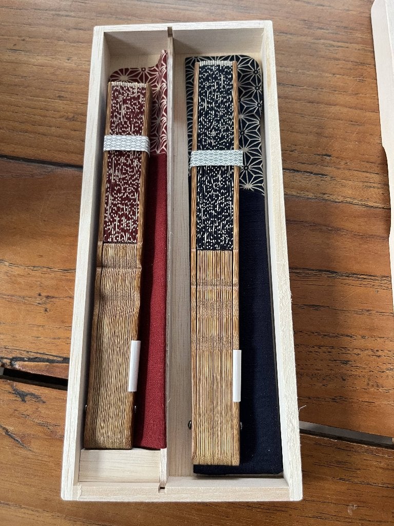 Japanese Bamboo Fan Set – Asanoha Dyed Fabric, Gift Box, Ophalen of Verzenden, Nieuw