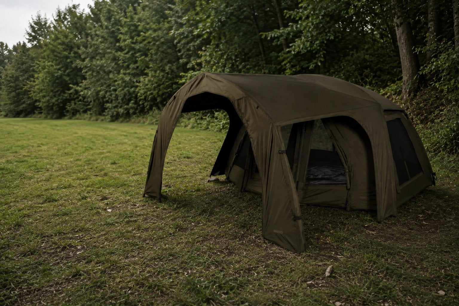 trakker Tempest 100 bivvy aquatexx  compleet, Watersport en Boten, Ophalen, Overige typen