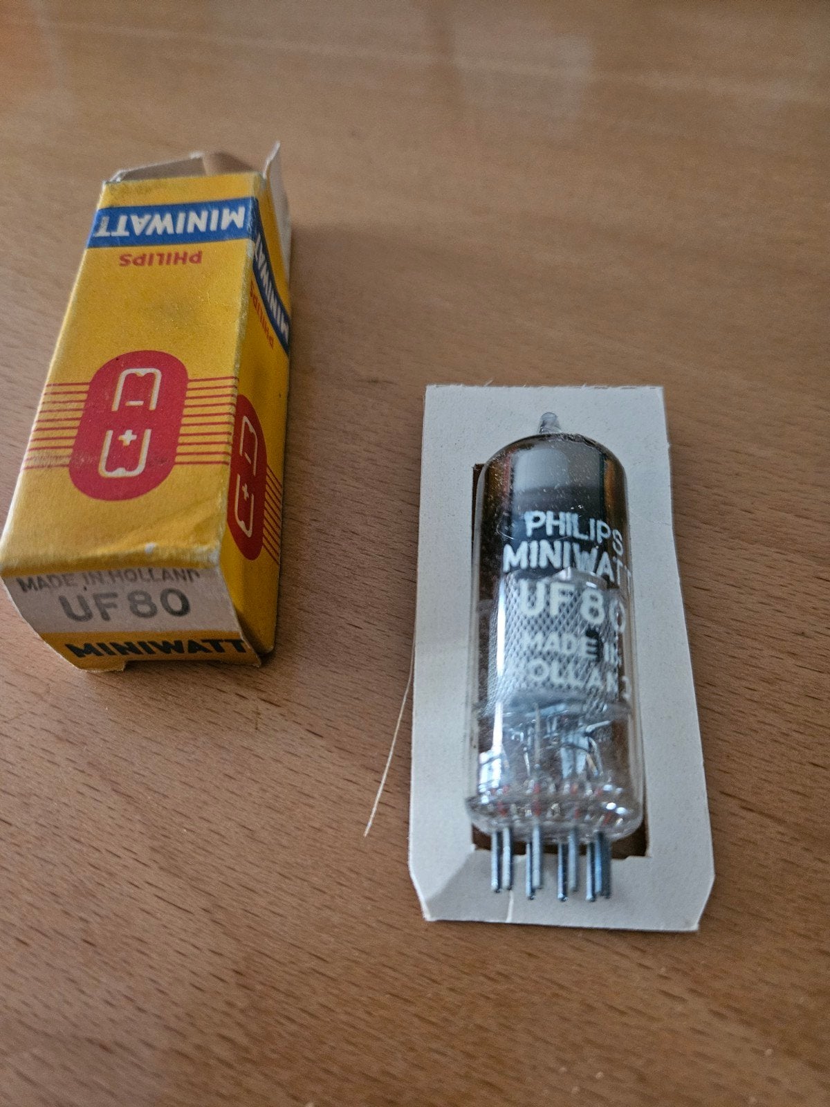 Philips Miniwatt UF80 buis, Ophalen of Verzenden