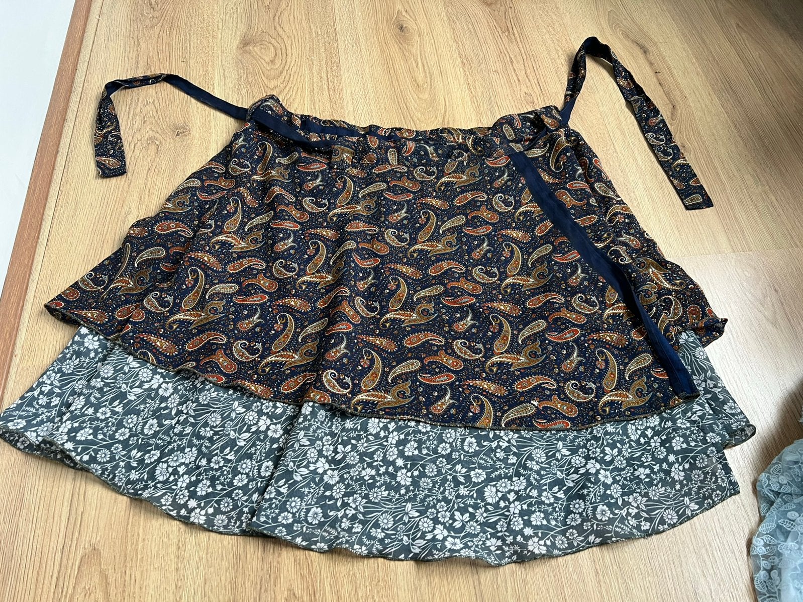 2 laags zijde wikkel rokje wikkelrok donkerblauw nepal, Maat 38/40 (M), Blauw, Ophalen of Verzenden, Zo goed als nieuw
